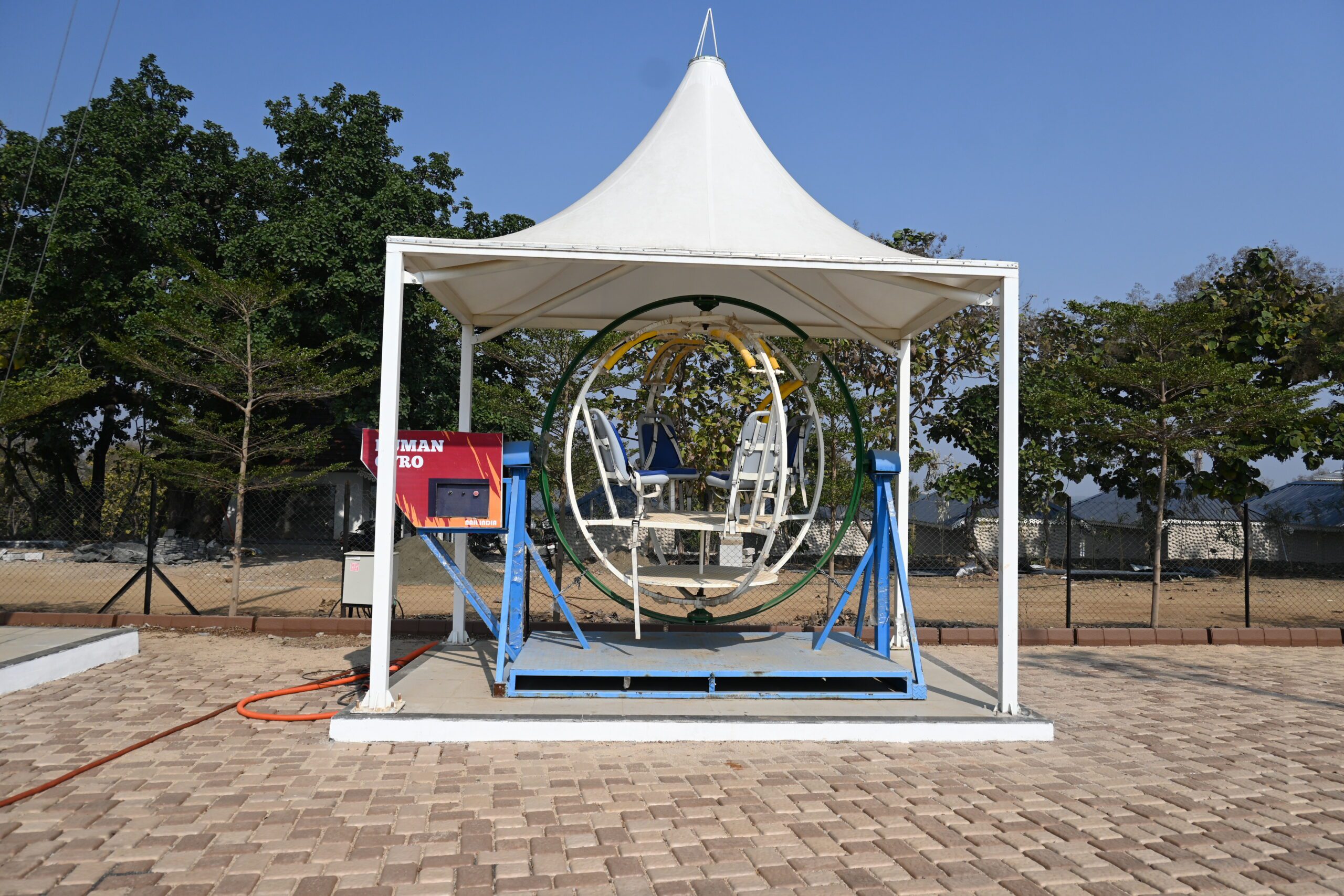 GYRO New 3 Durable construction of NAIL INDIA Gyro Ride with steel frame