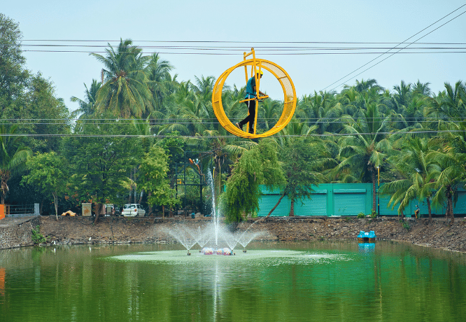 Suspended Sky Roller adventure ride for parks