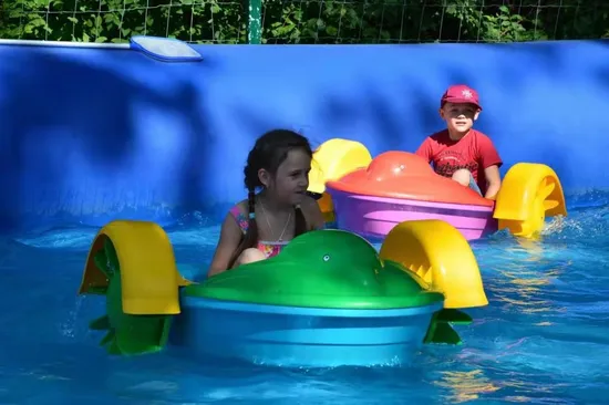 Kids paddle boat HDPE plastic body