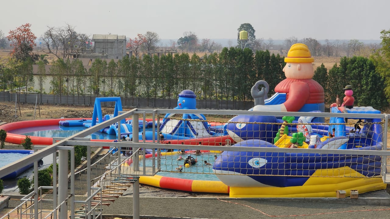 inflatable water park for resorts and camps